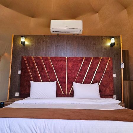 Wadi Rum Oscar Camp Екстериор снимка