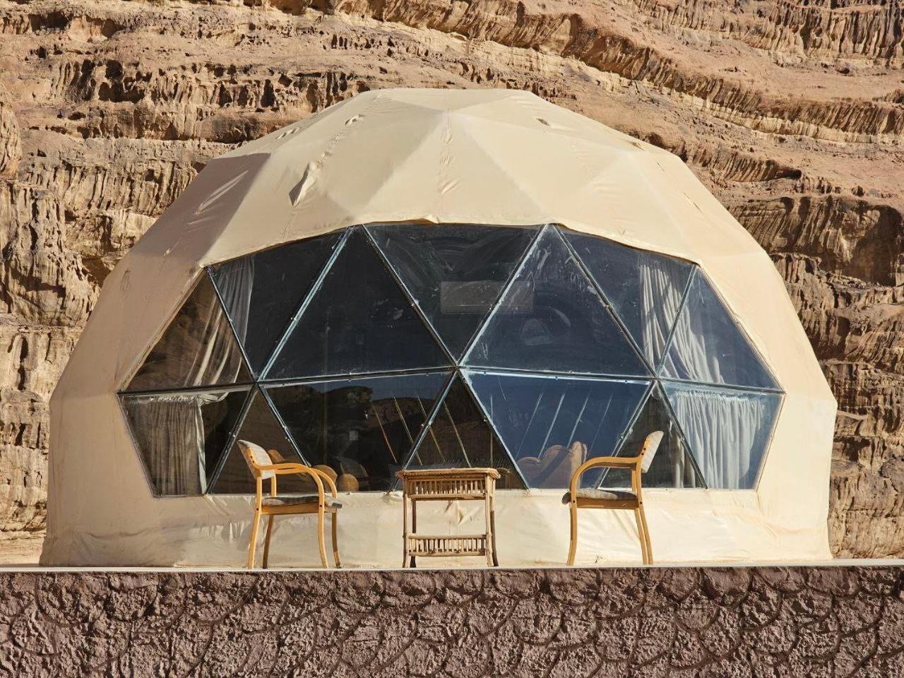 Wadi Rum Oscar Camp Екстериор снимка