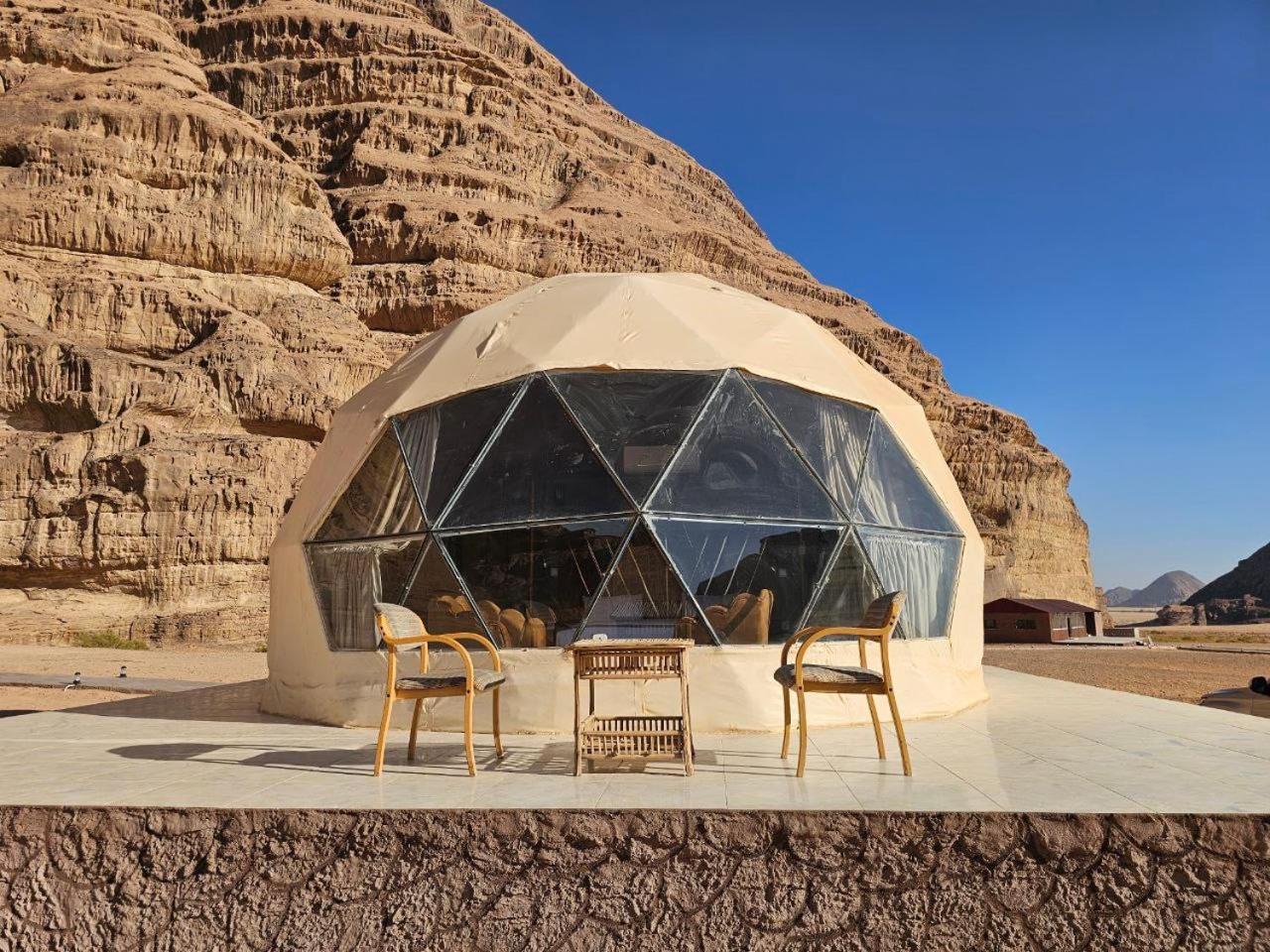 Wadi Rum Oscar Camp Екстериор снимка