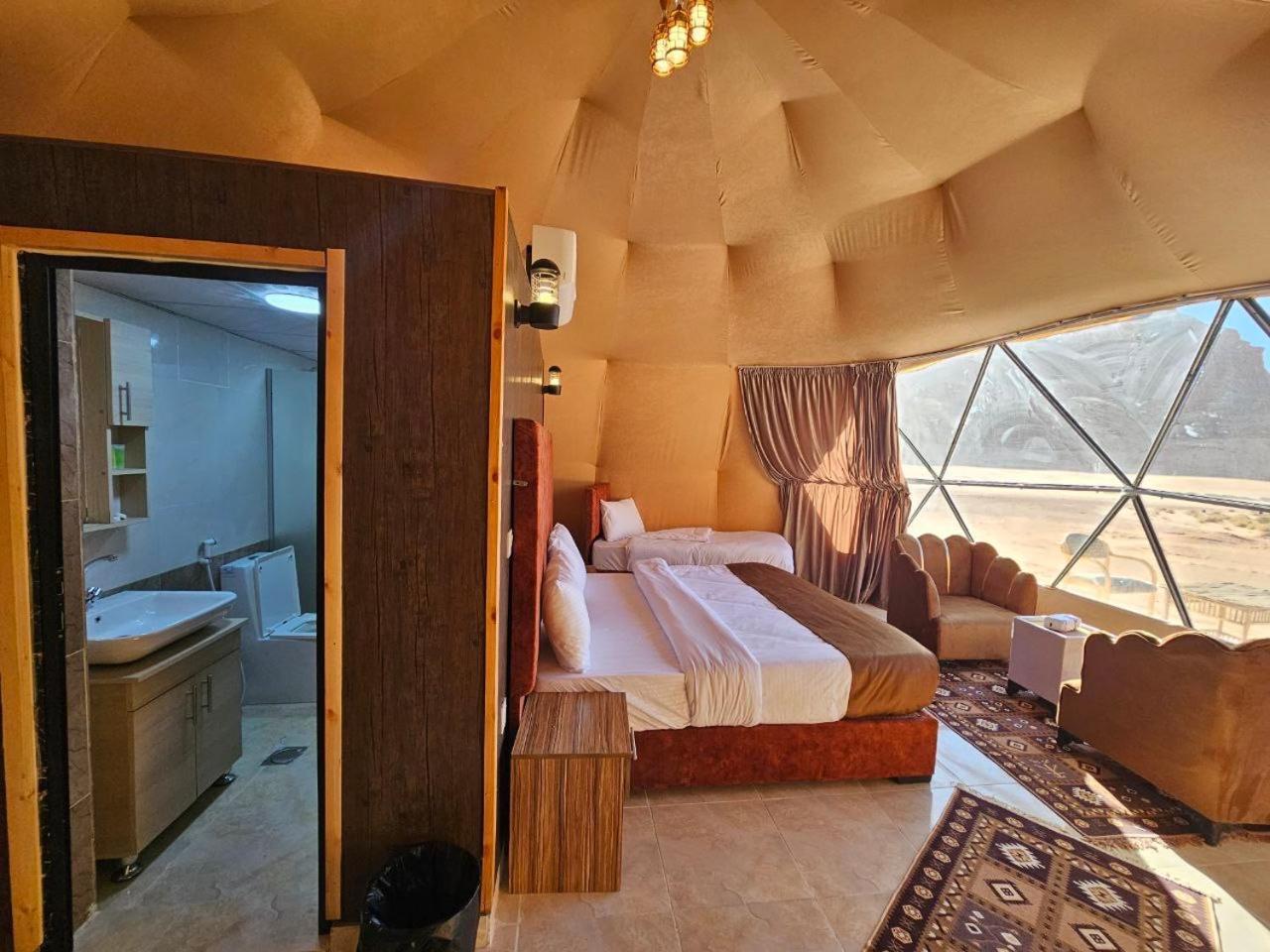 Wadi Rum Oscar Camp Екстериор снимка