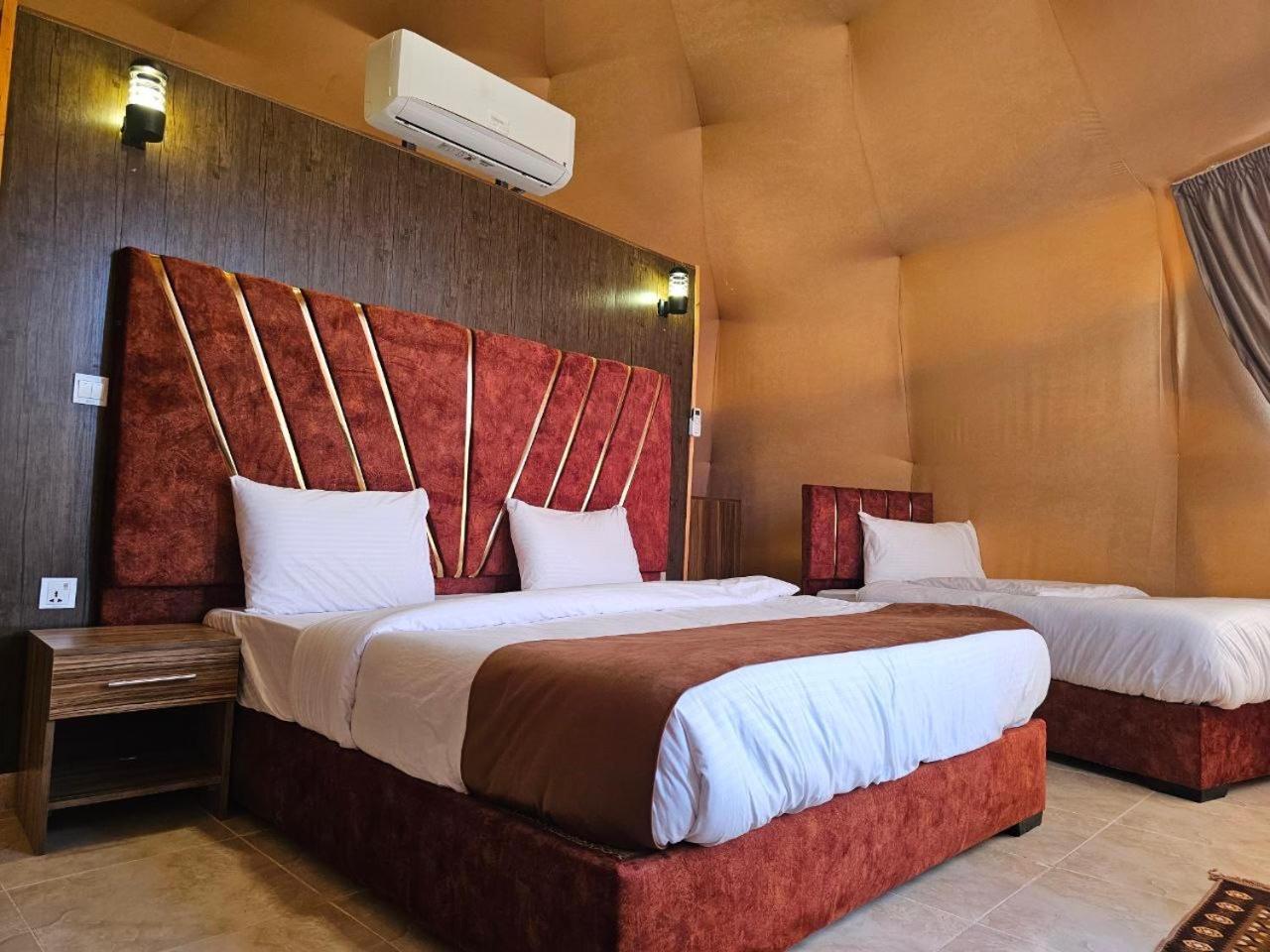 Wadi Rum Oscar Camp Екстериор снимка