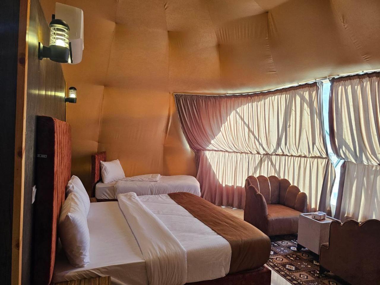 Wadi Rum Oscar Camp Екстериор снимка