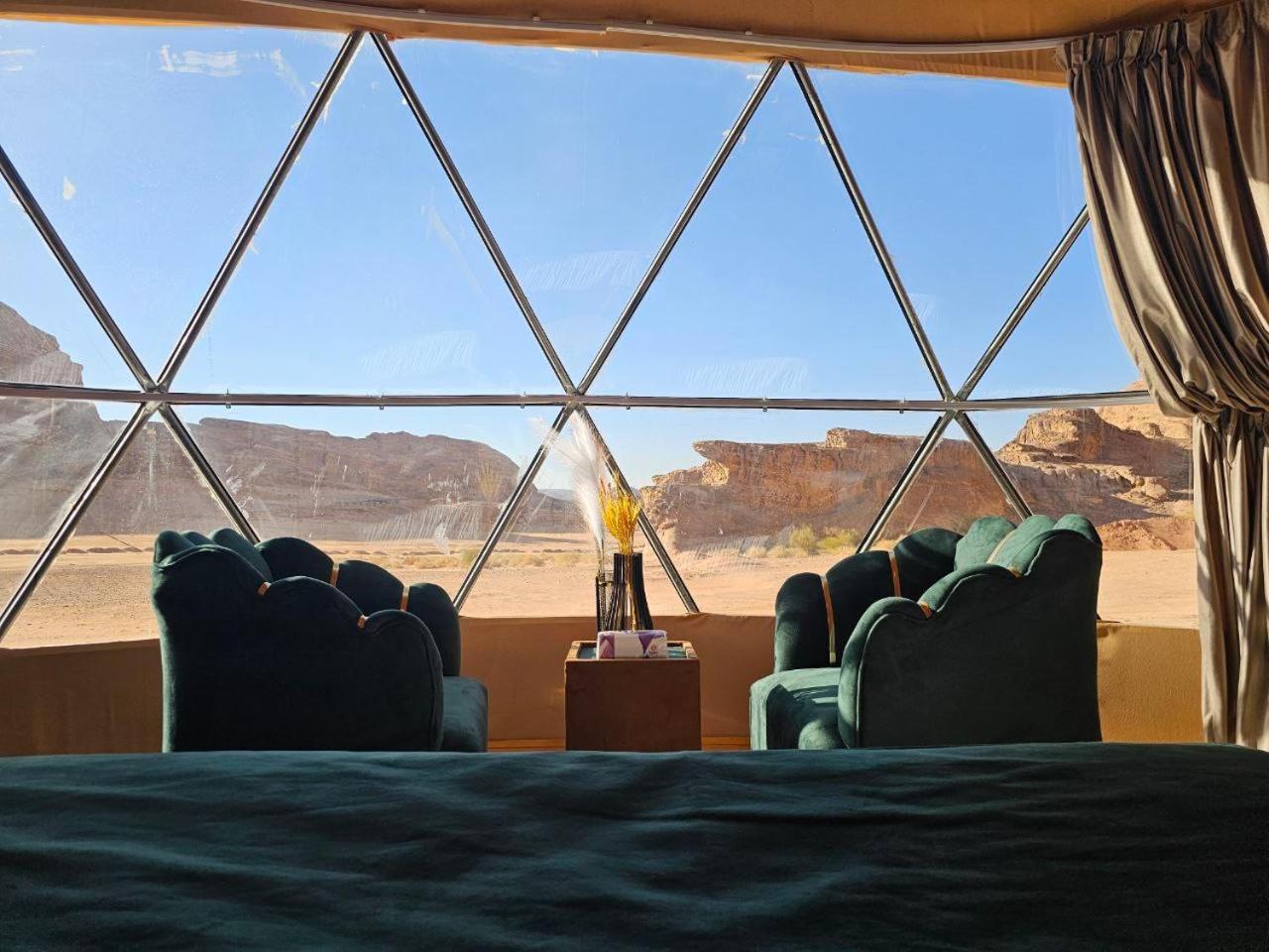 Wadi Rum Oscar Camp Екстериор снимка