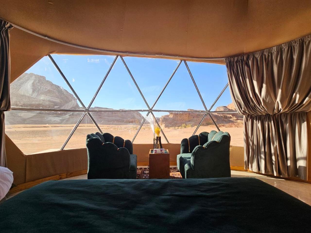 Wadi Rum Oscar Camp Екстериор снимка