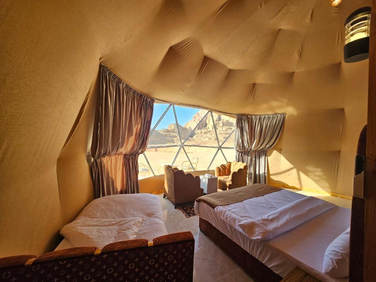 Wadi Rum Oscar Camp Екстериор снимка