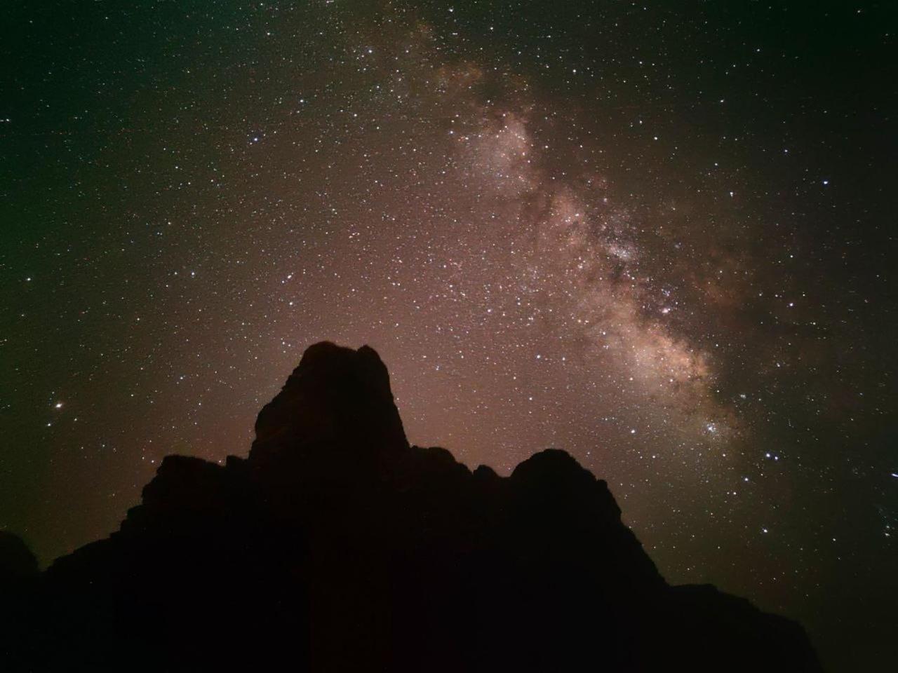 Wadi Rum Oscar Camp Екстериор снимка